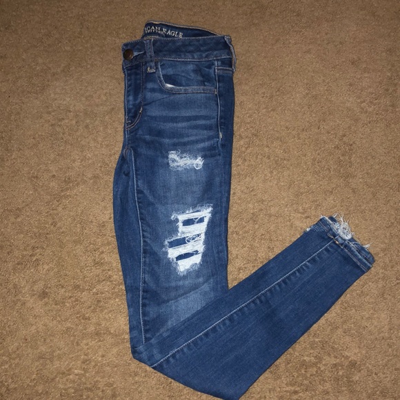 American Eagle Outfitters Denim - American Eagle Low Rise Jeans